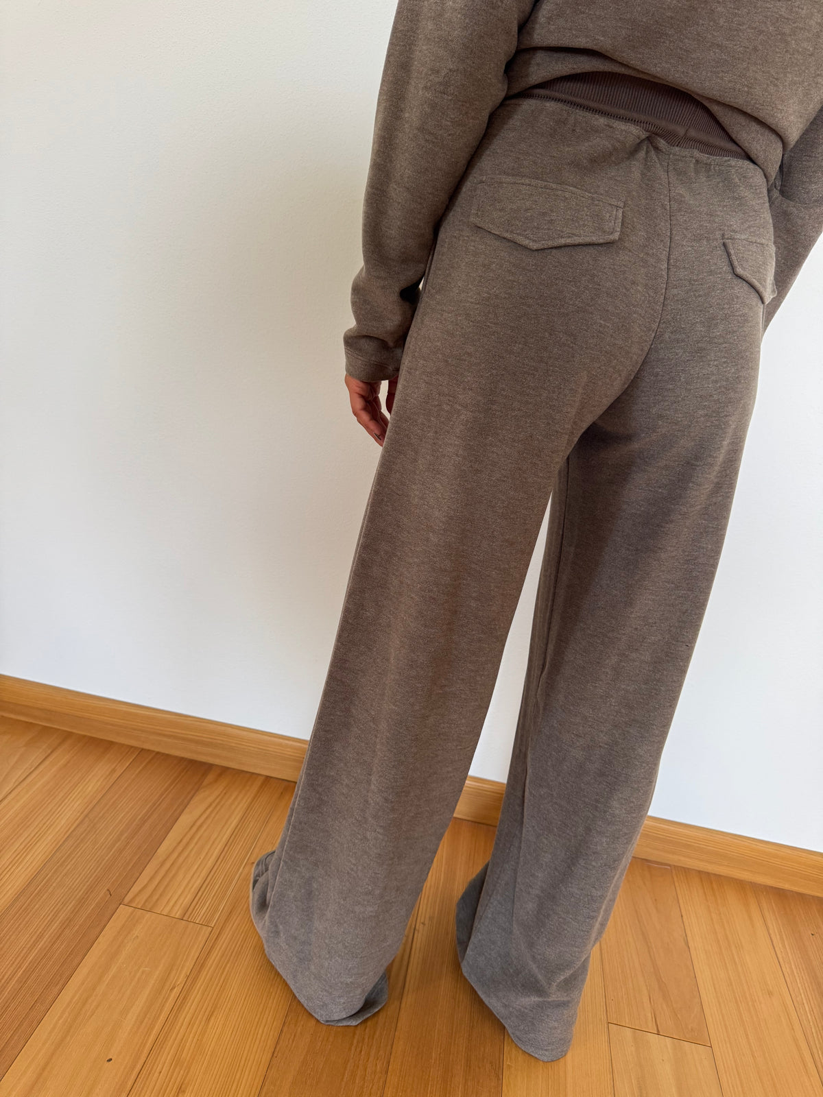 Pantalone Eleh