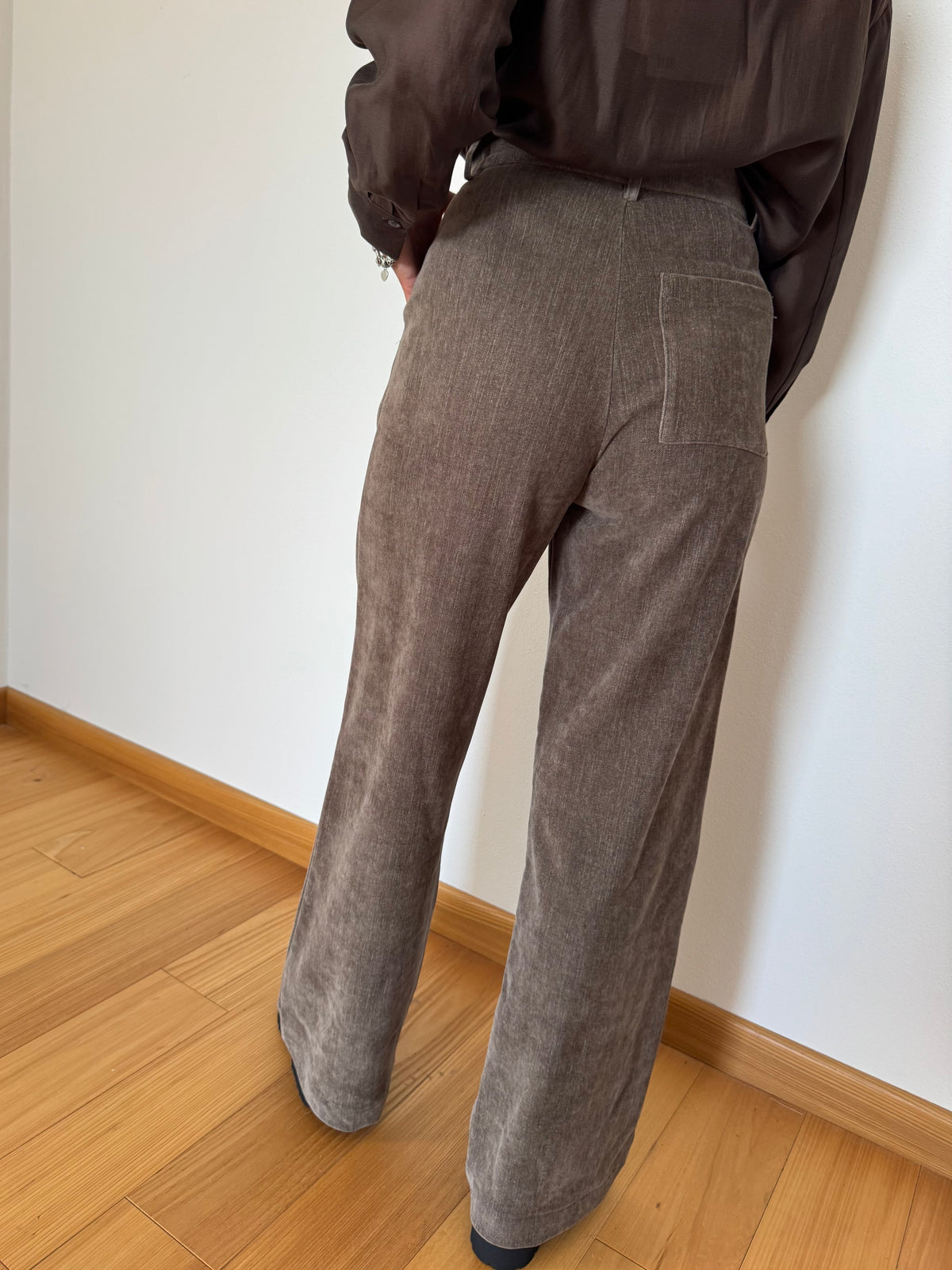 Pantalone Eleh